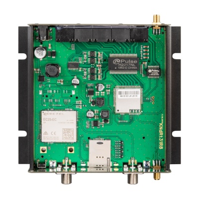 Роутер Kroks Rt-Cse mQ-EC DS PoE со встроенным SMD модемом Quectel EC25-EC и поддержкой 2 SIM-карт Вид 8